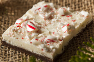 ID <a href="https://www.dreamstime.com/stock-photo-homemade-holiday-peppermint-bark-white-dark-chocolate-image46823588">46823588</a> @ <a href="https://www.dreamstime.com/bhofack2_info">Bhofack2</a> | <a href="https://www.dreamstime.com/stock-photos">Dreamstime.com</a>